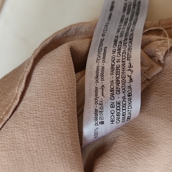 Zara shimmering sand gold blouse size medium - Picture 5 of 10